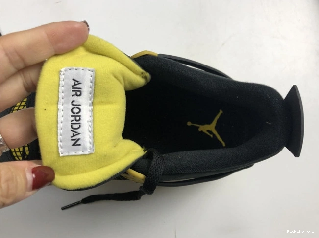 308497-008 Air Jordan 4 Retro Thunder 0525